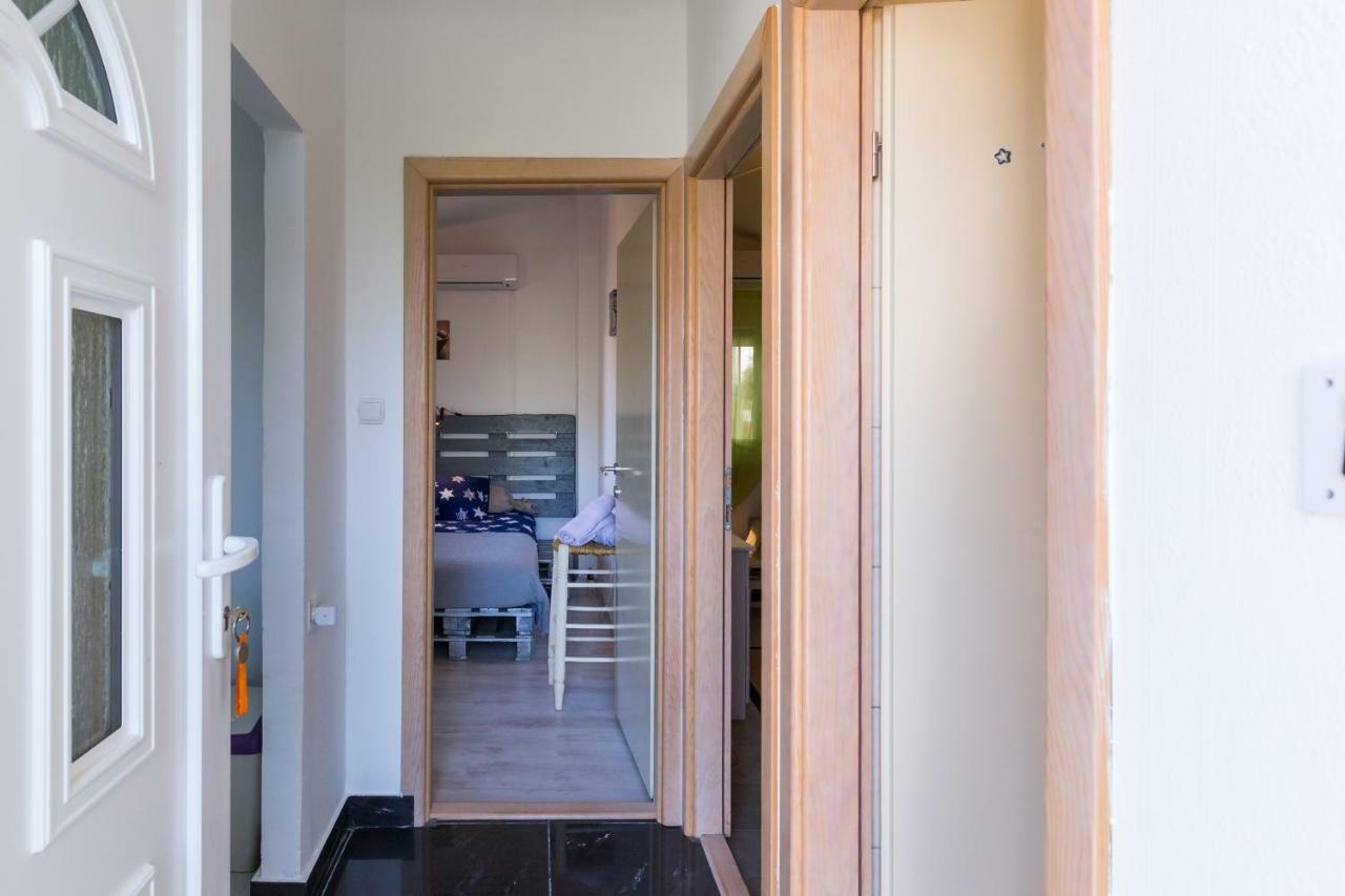 Apartment Marija Petrcane Exterior photo